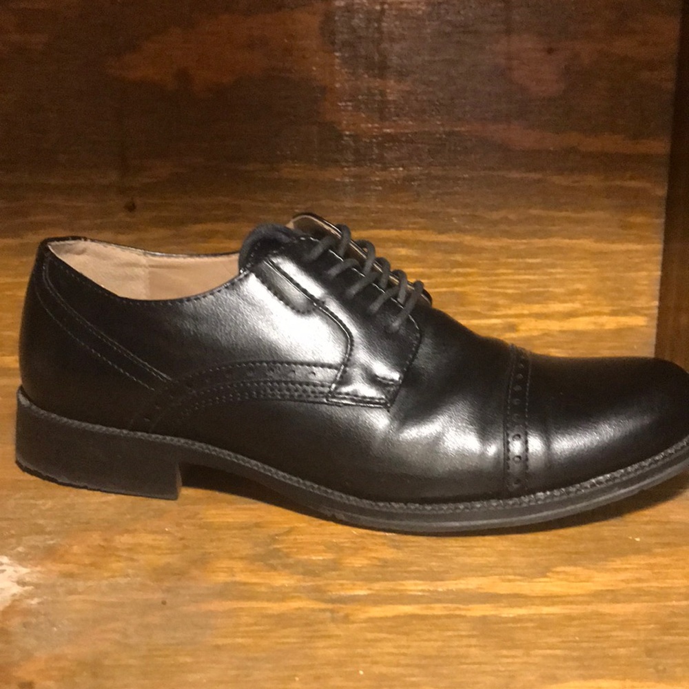 J.Ferrar dress shoes